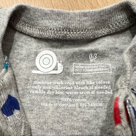 NWOT Primary Baby Newborn Infant Rainbow Hearts Zip Up Footie Pajamas - Picture 9 of 11